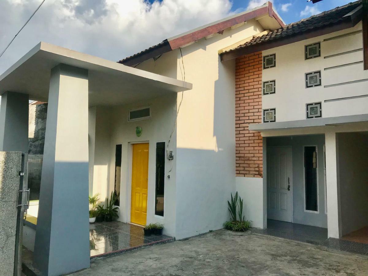 Villa Batu Keluarga Nn Exterior foto